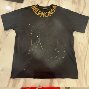 Balenciaga Black and Gold Kids T-Shirt men.